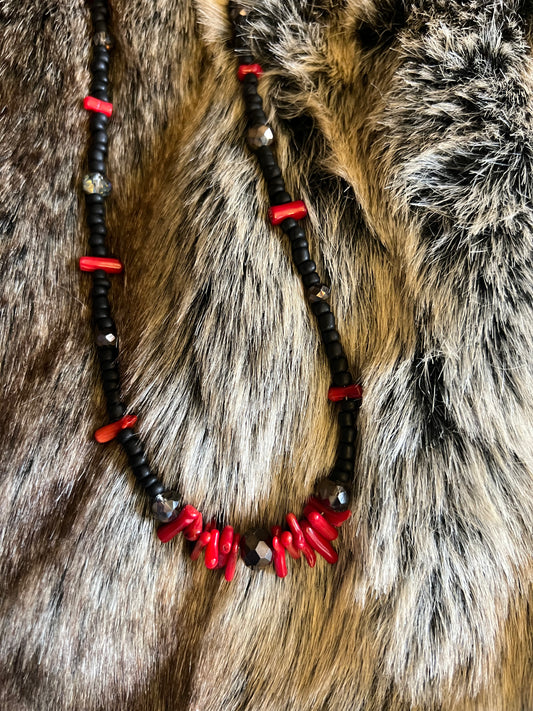 H01 a1 Necklace "Hunted"